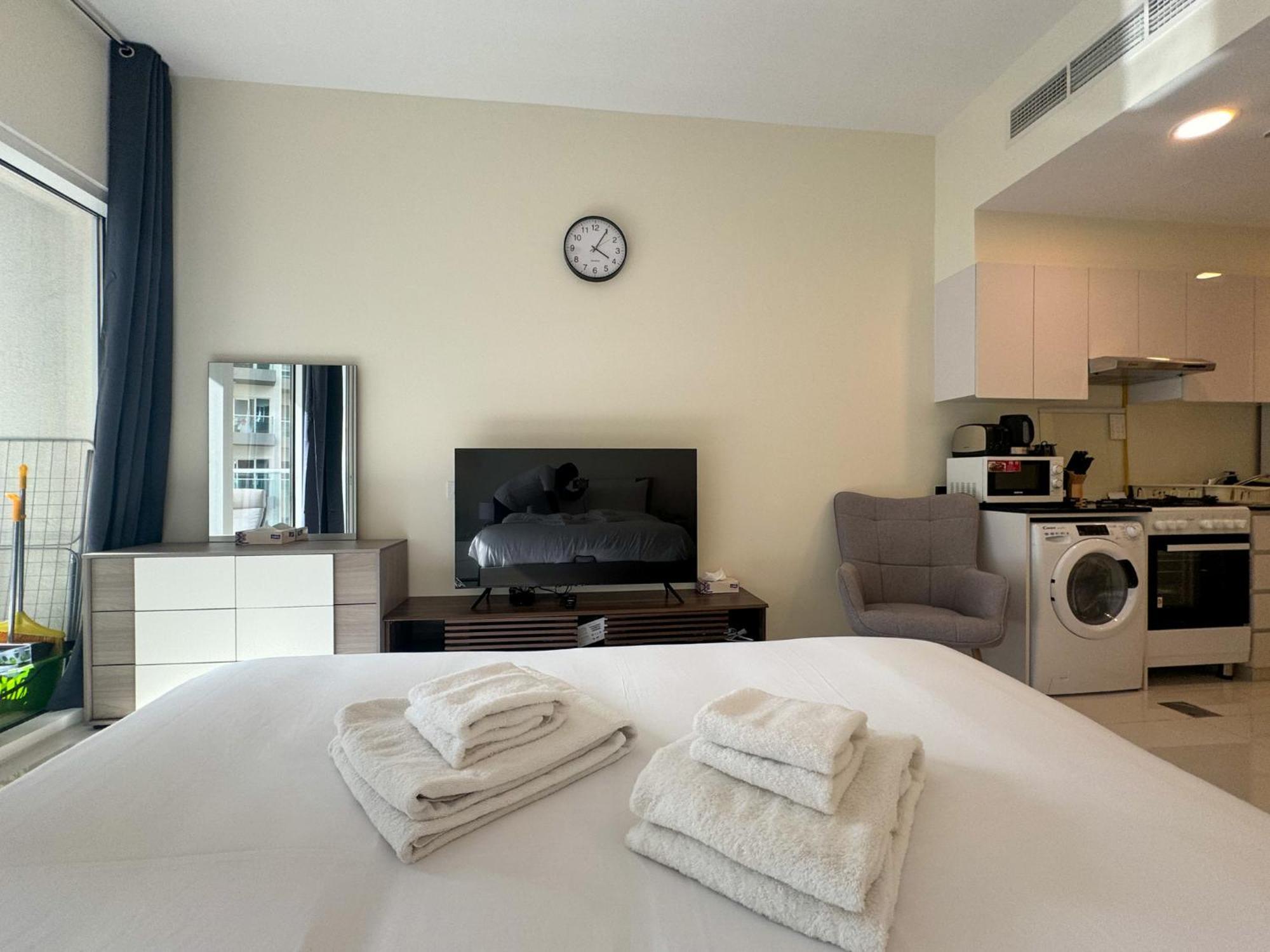 Apartment Classic In Virdis Damac Hills 2