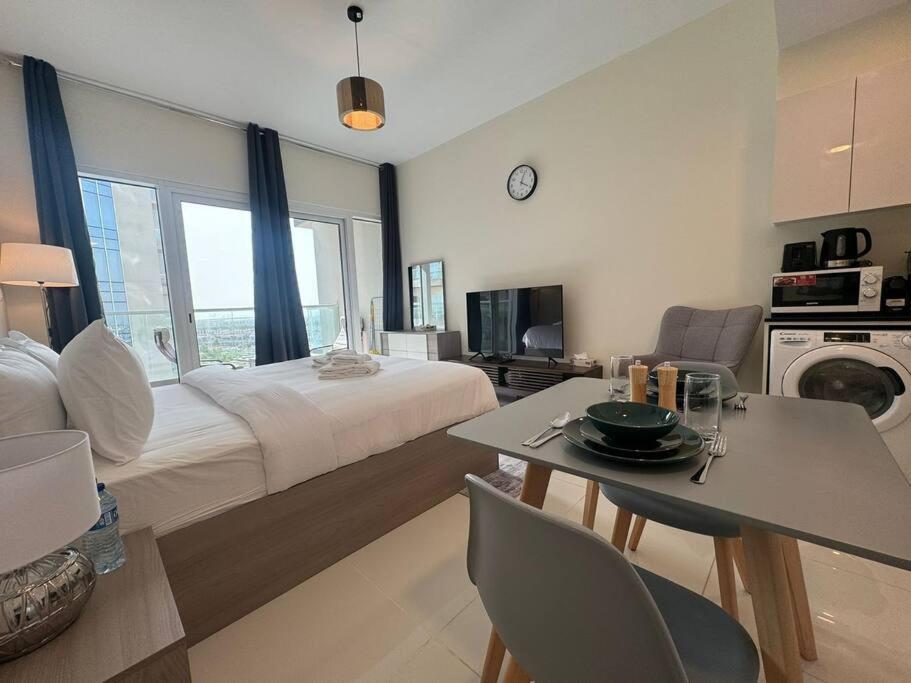 Classic In Virdis Damac Hills 2 Apartment